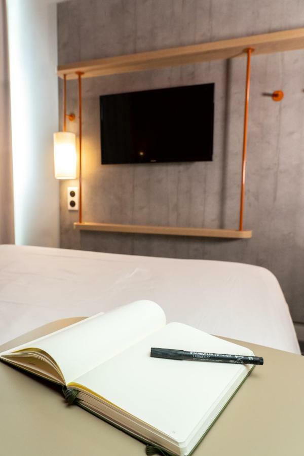 Ibis Budget Aubenas Exterior foto